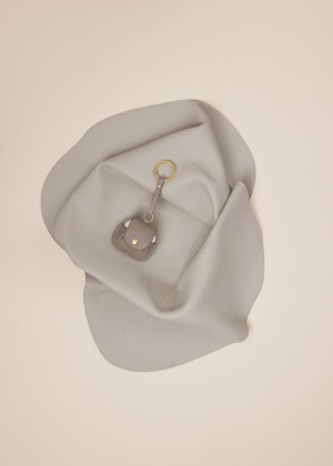 Polène Airpods Case Edition Duo Taupe | SN-PLN364794